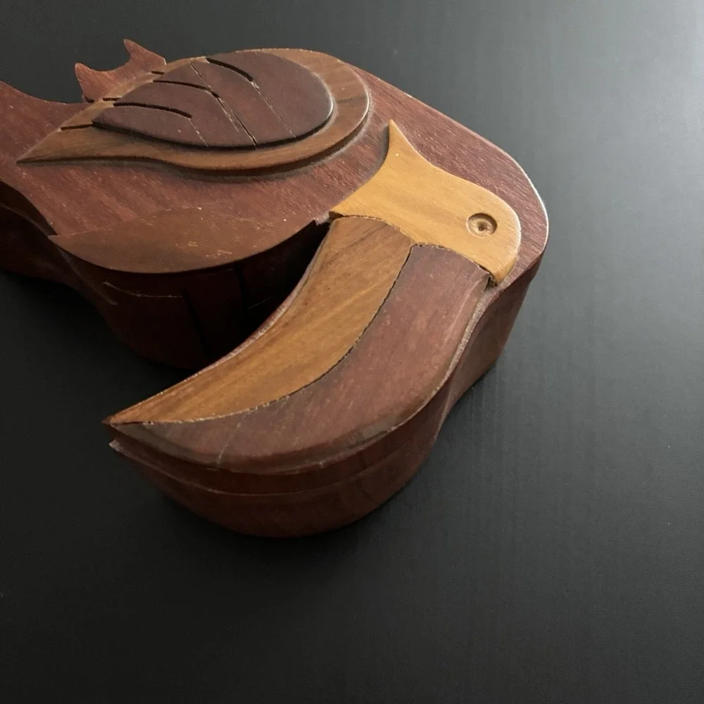Wood‎ Bird Toucan Parrot Puzzle Hidden Storage Box